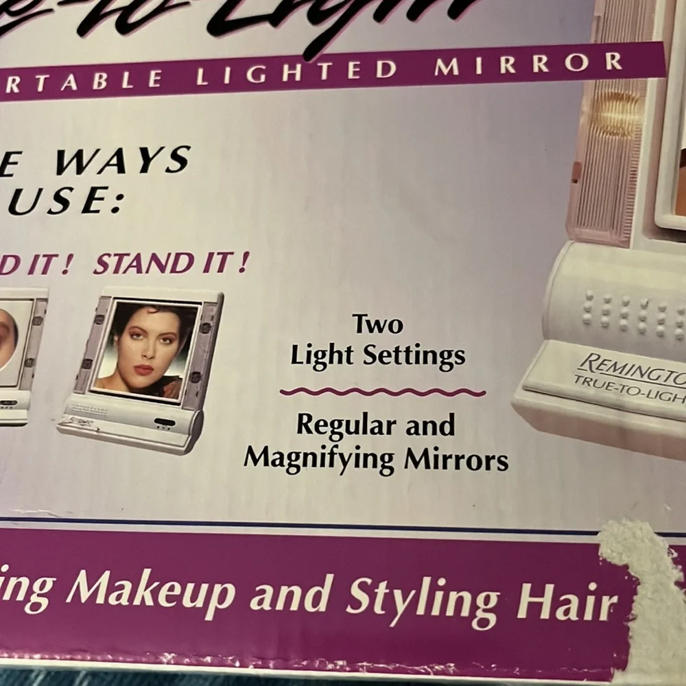 Vintage Never Used Remington True to Light Portable Lighted Mirror!